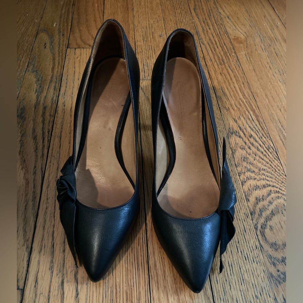 Isabel Marant black bow pumps